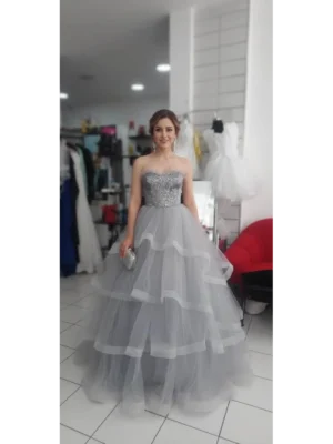 El işlemeli gri tül saten abiye elbise 38 beden