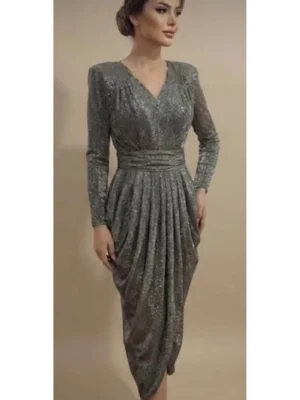 gumus-gold-yansimali-parlak-drapeli-likrali-abiye-elbise